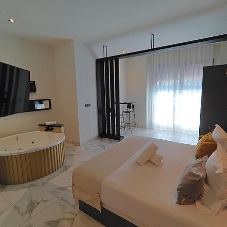 Apartmán Reina Victoria La Plaza Alicante Exteriér fotografie