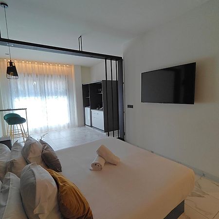 Apartmán Reina Victoria La Plaza Alicante Exteriér fotografie