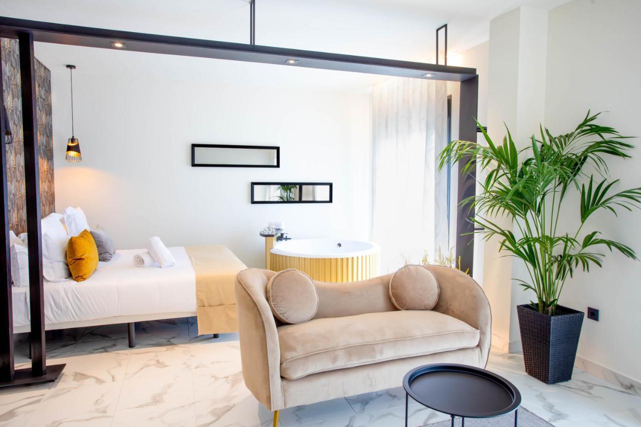 Apartmán Reina Victoria La Plaza Alicante Exteriér fotografie