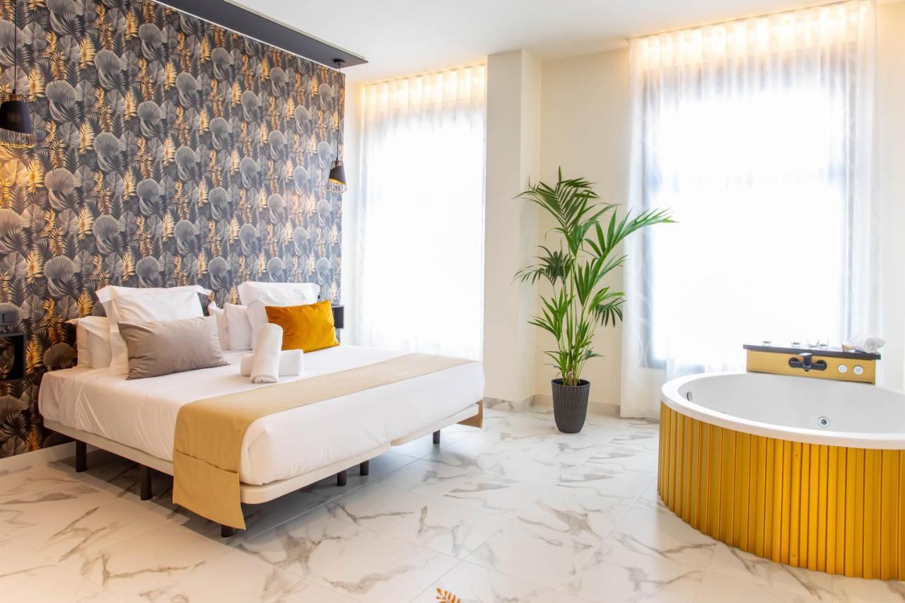 Apartmán Reina Victoria La Plaza Alicante Exteriér fotografie
