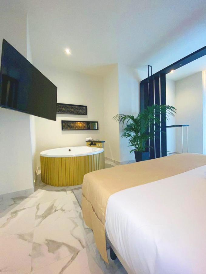 Apartmán Reina Victoria La Plaza Alicante Exteriér fotografie